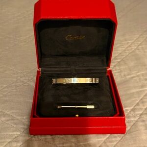 Cartier love bracelet 18k white gold size 20
